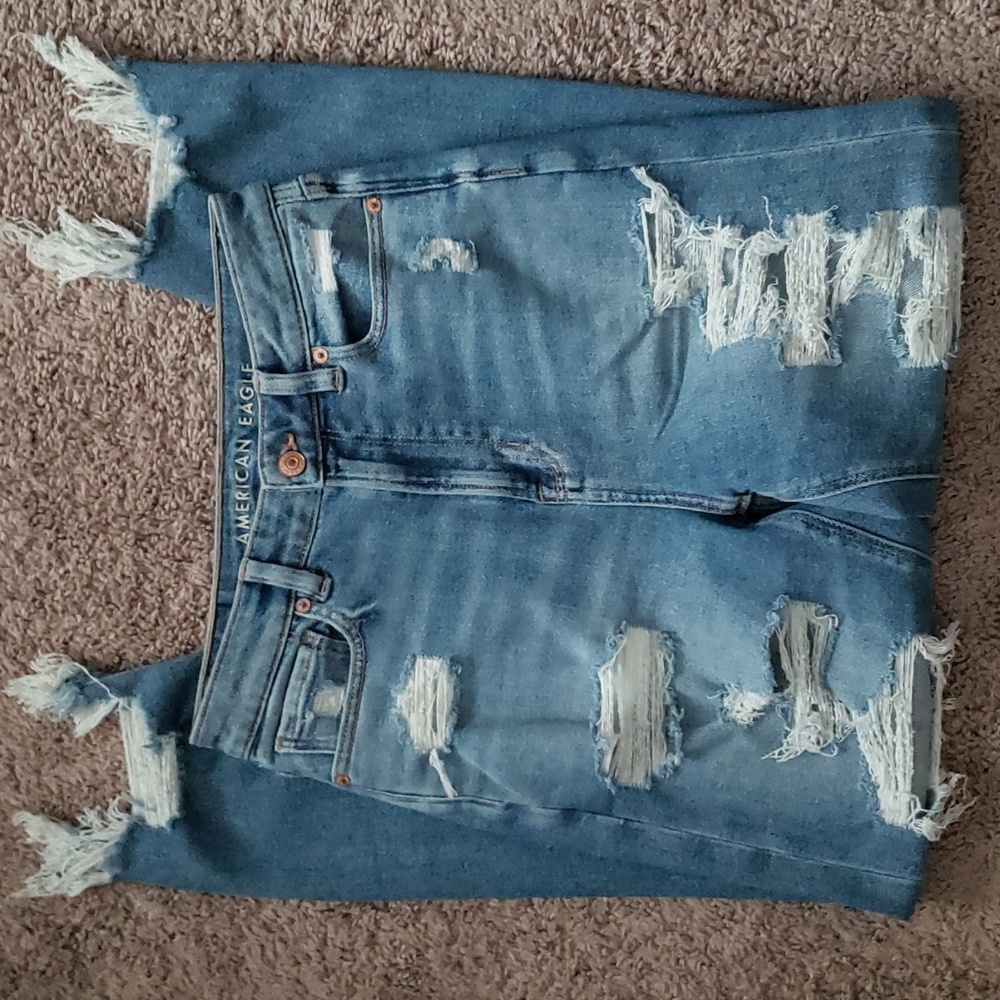 AE Highest Rise Mom Jeans Sz 4 - Picture 4 of 7